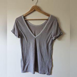 Lululemon sheer yoga tee
